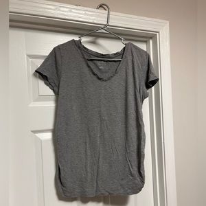 Maternity V-neck